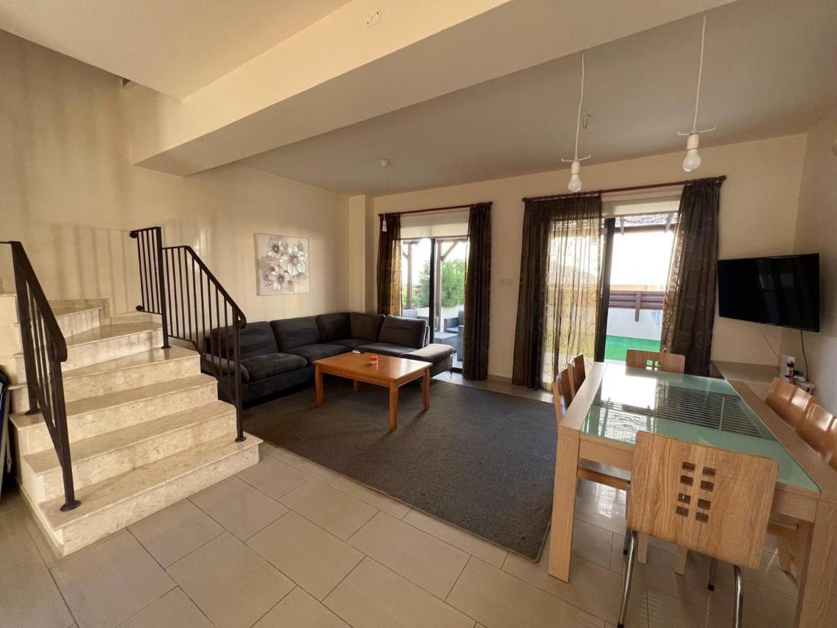 Villa Kapparis Town House Paralimni Exterior foto